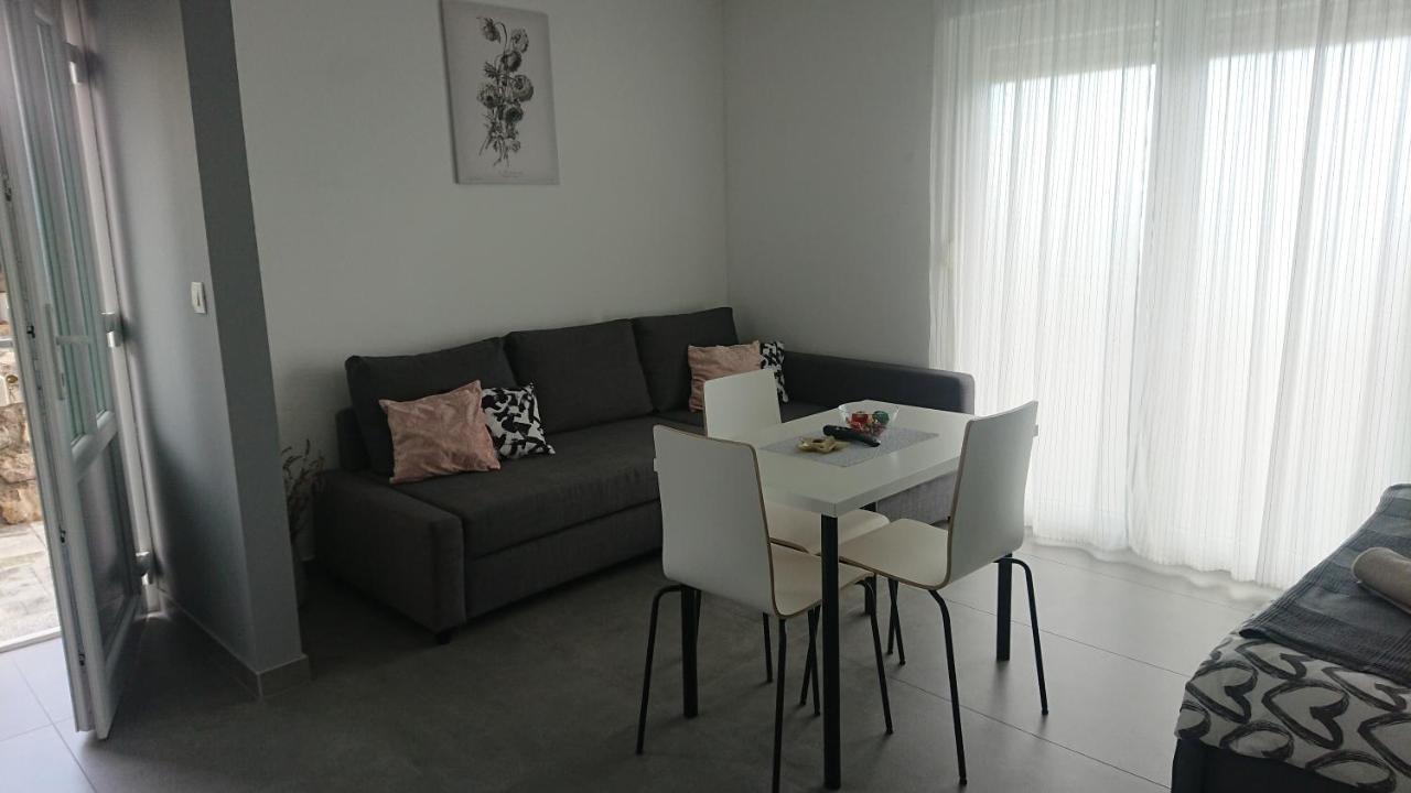Studio Apartman Kastav Hill Exteriör bild